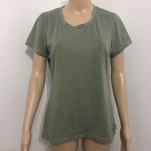 Under Armour Large Fitted Shirt